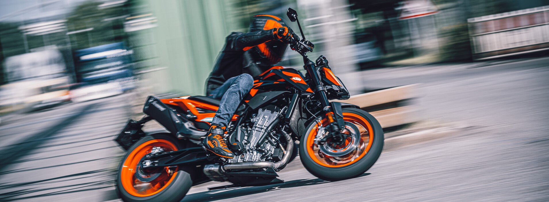 890 Duke GP