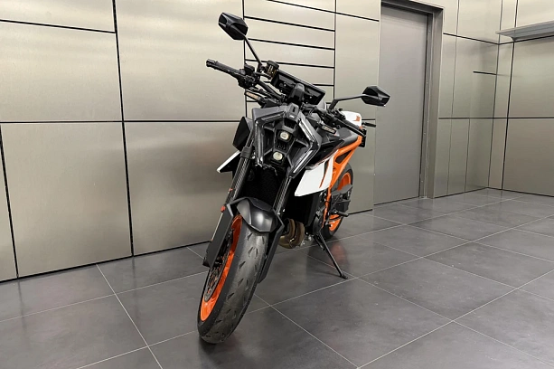 990 Duke R Base 990 Duke R фото 4